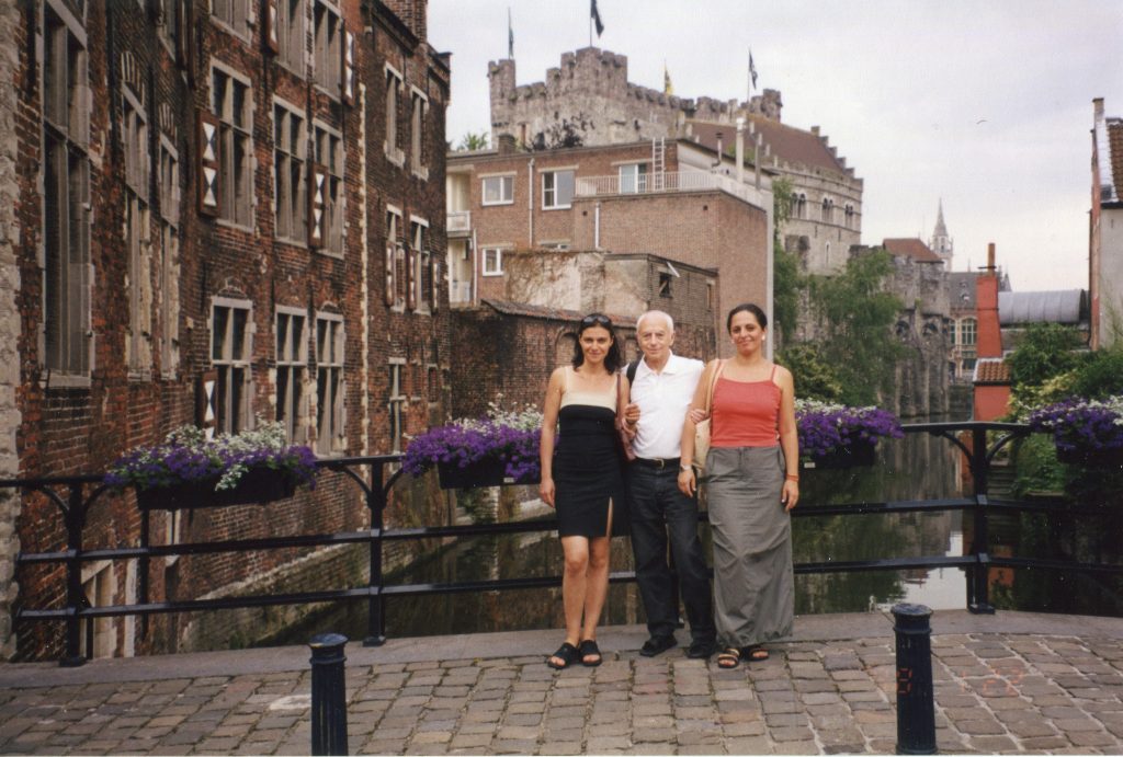С Натальей Касперович и Лианой Шарифовой на съемках фильма об экологии Балтийского моря, Гент, 2000 год