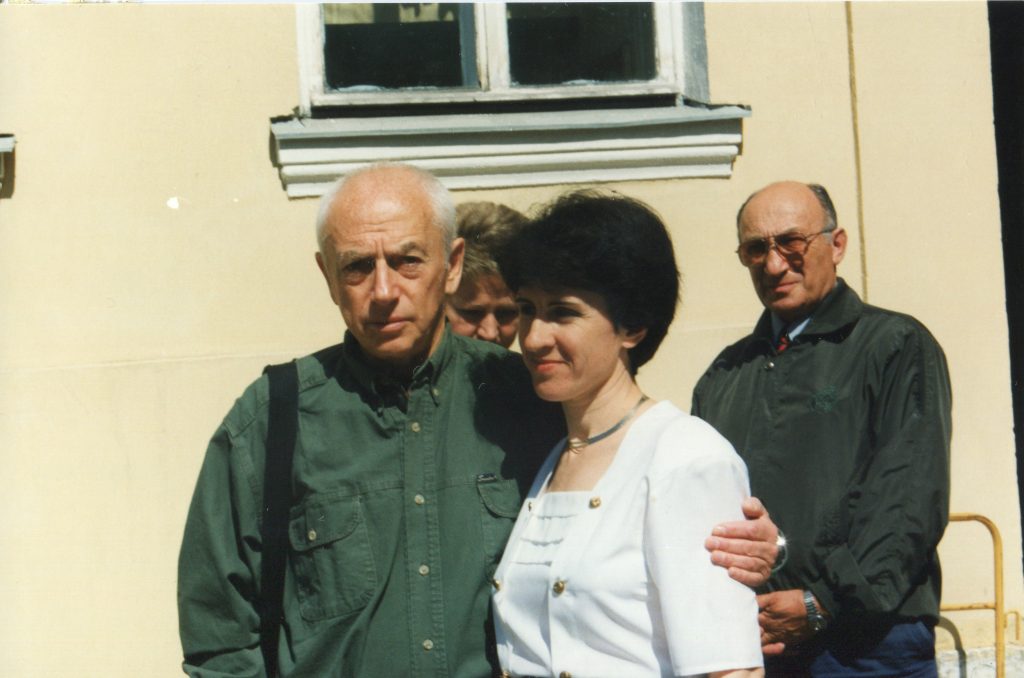 Александр Городницкий и Галина Седова на Мойке, 12, 06.06.1997